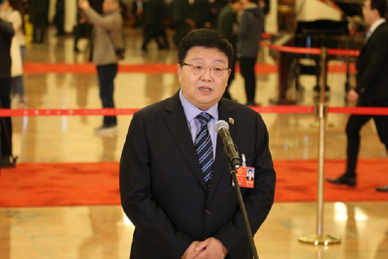 特提气！肖伟在“代表通道”都说了啥？